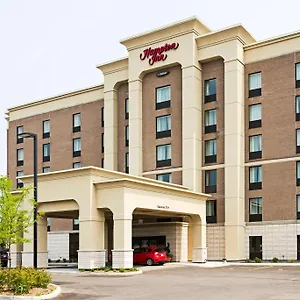 Hotel Hampton By Hilton Airport