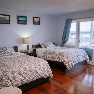 Hov House -hospitality Ocean View Victoria- , Victoria Canadá